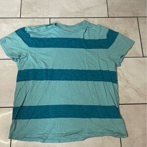 Premium Striped T-Shirt – Size XXL – Pre-Owned with Minor Stains